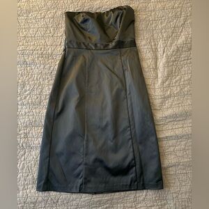 Vintage Y2K The Limited Black Satin Strapless Dress LBD size 2